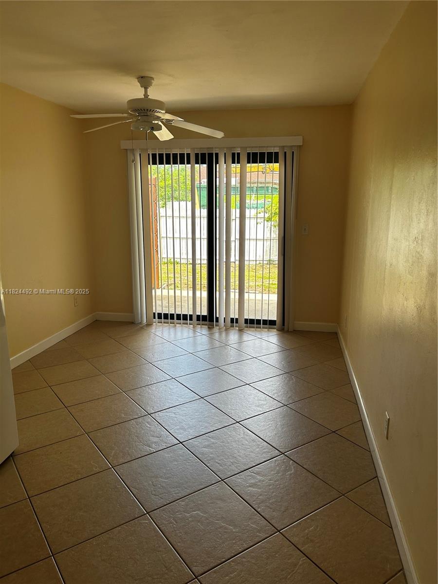 Step into comfortable Florida living with this well-appointed 2-bedroom, 1-bath duplex nestled in the heart of Golden Gate, Naples. Offering approximately 1,113 sq. ft. of thoughtfully designed space, this home features spacious rooms and open living room space.
Enjoy the convenience of being just minutes from major shopping and services, including Winn Dixie, Papa Johns, Dollar Tree, Planet Fitness, Pollo Tropical, Smoothie King, and Burger King.
Rental is available immediately!