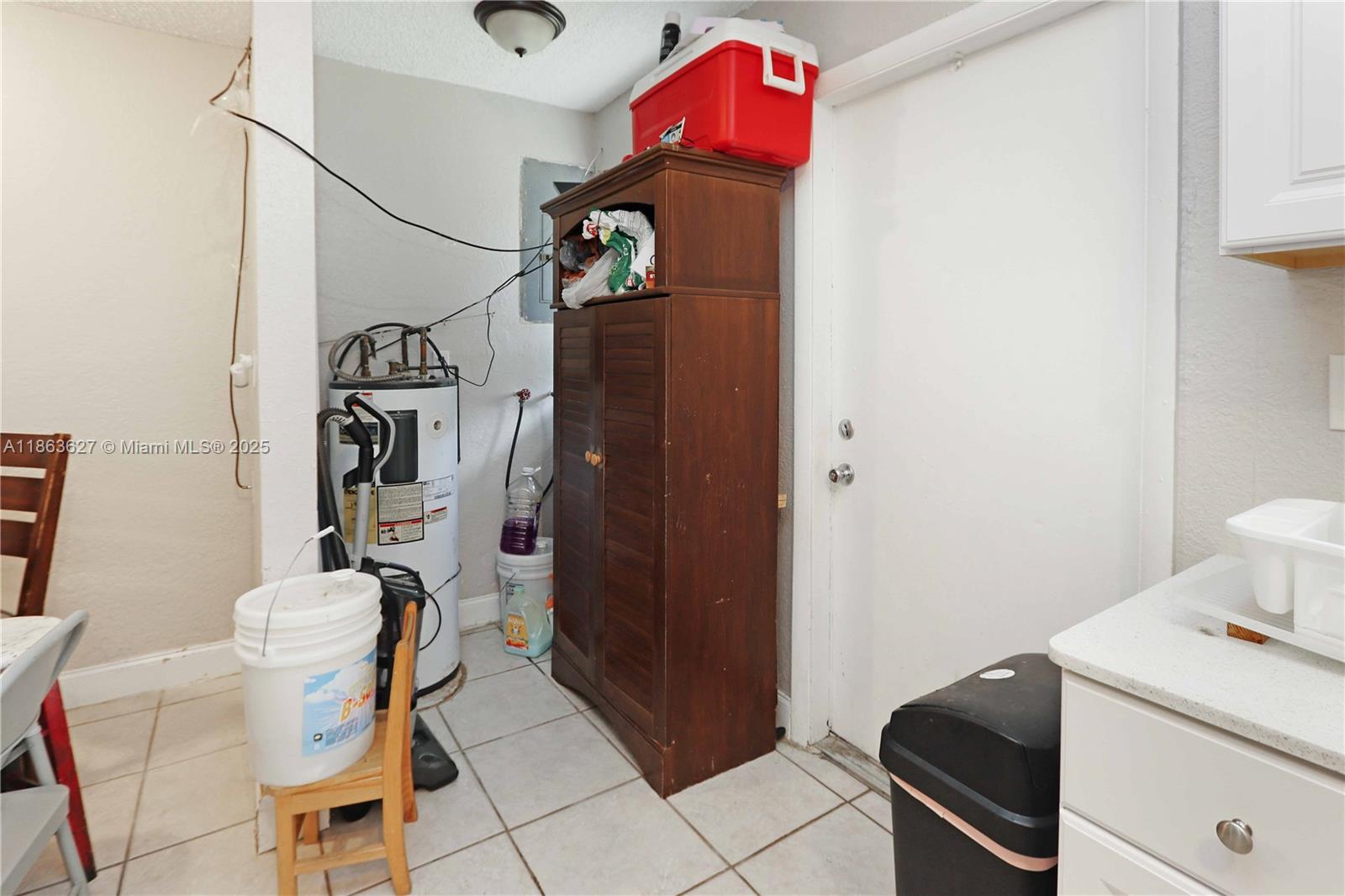 CARROLL VILLA - Residential Income