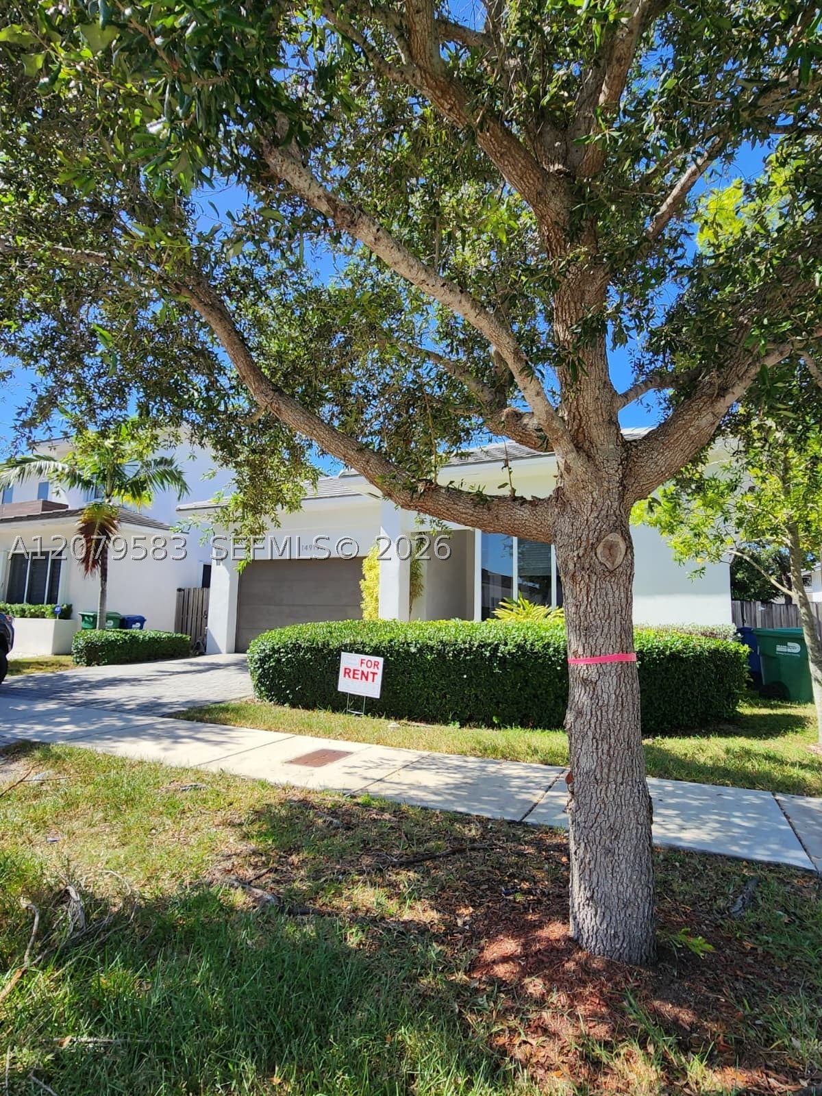 14919 SW 177th Ter 14919