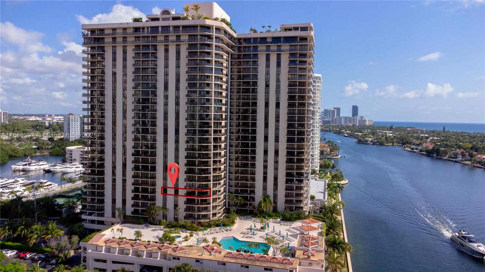 TURNBERRY ISLE SOUTH COND - Residential