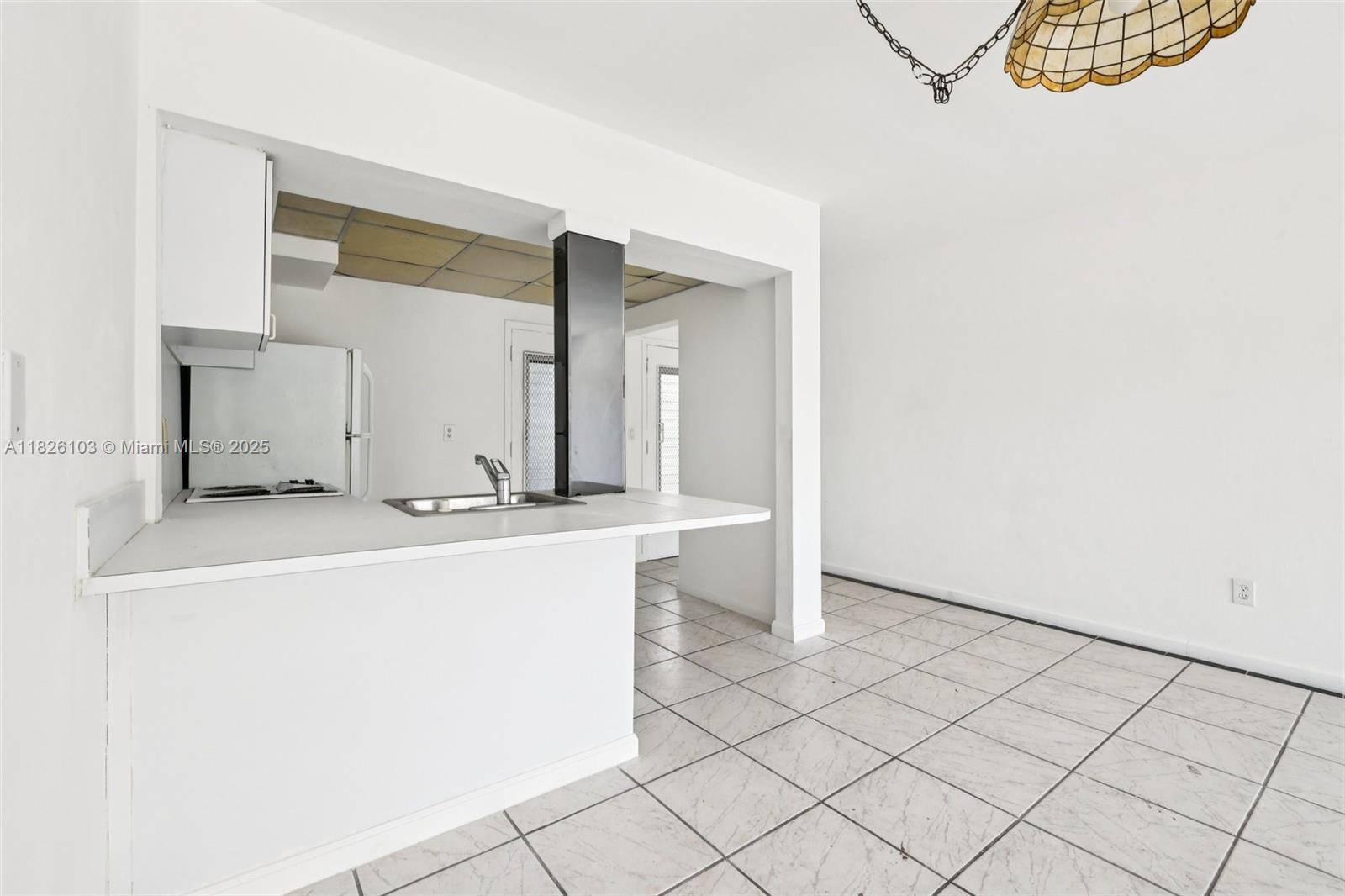 CASA-BISCAYNE CO-OP APTS - Residential