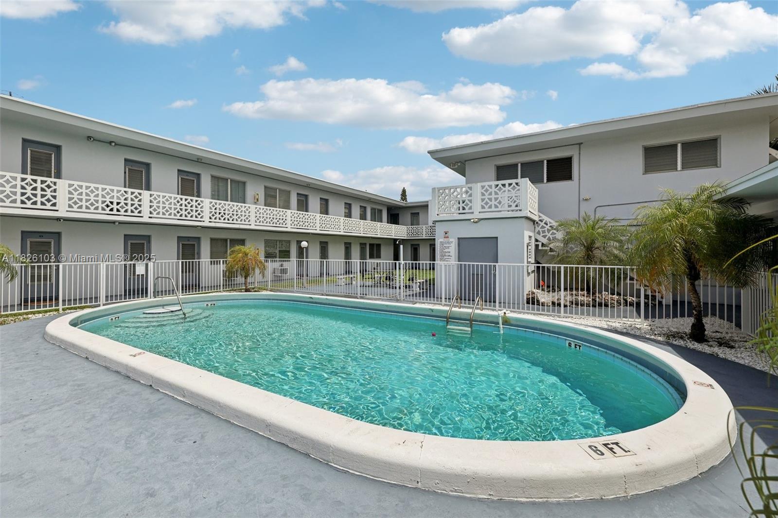 CASA-BISCAYNE CO-OP APTS - Residential
