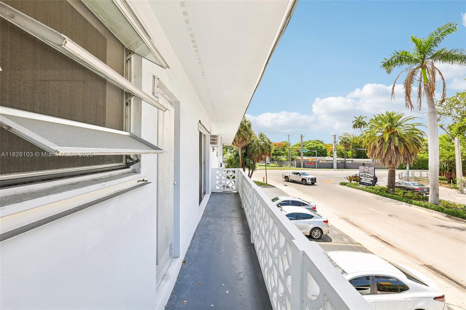 CASA-BISCAYNE CO-OP APTS - Residential