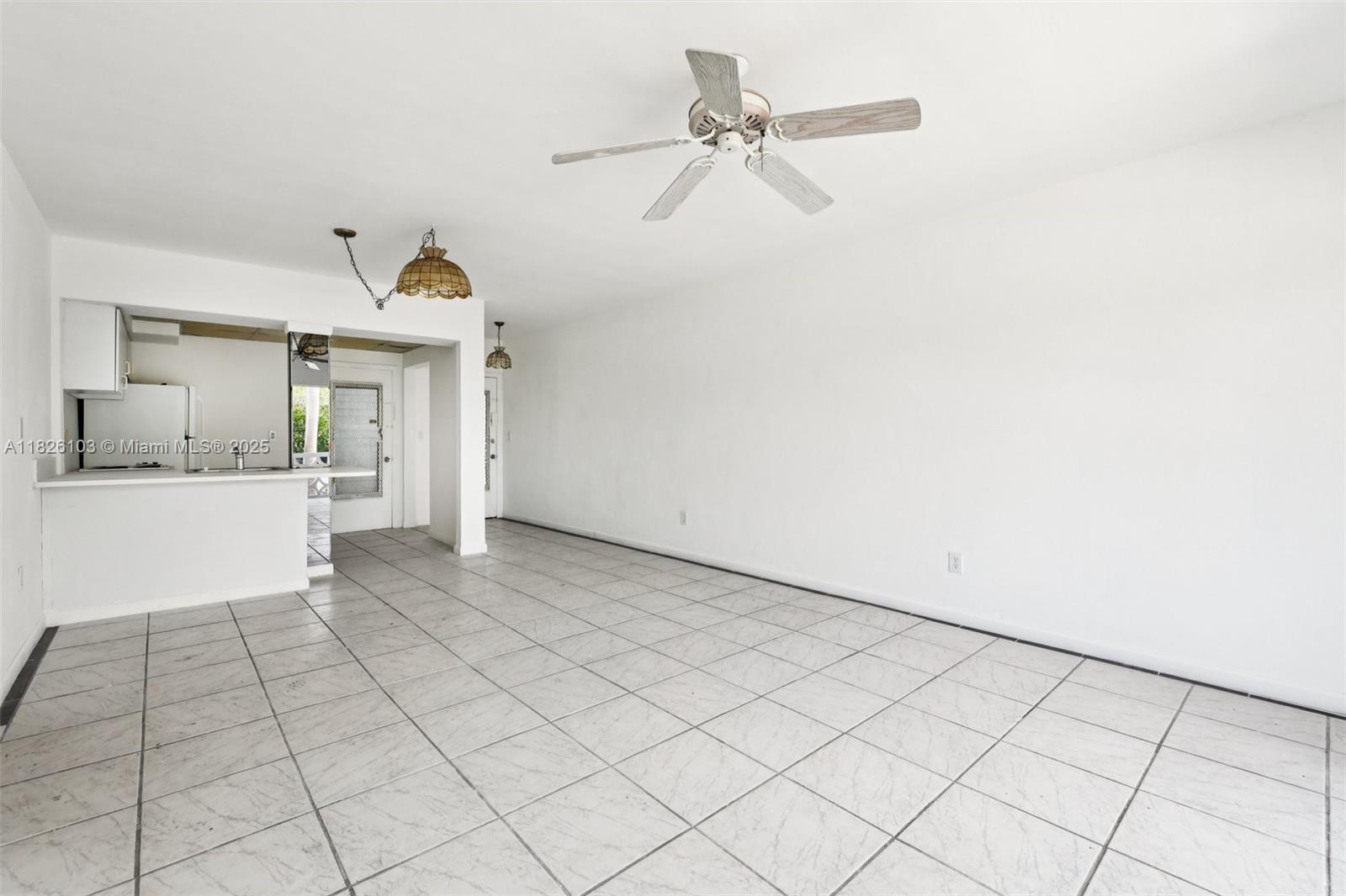 CASA-BISCAYNE CO-OP APTS - Residential