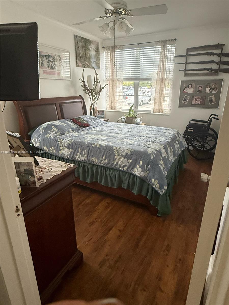 SIXTH MOORINGS CONDO - Residential