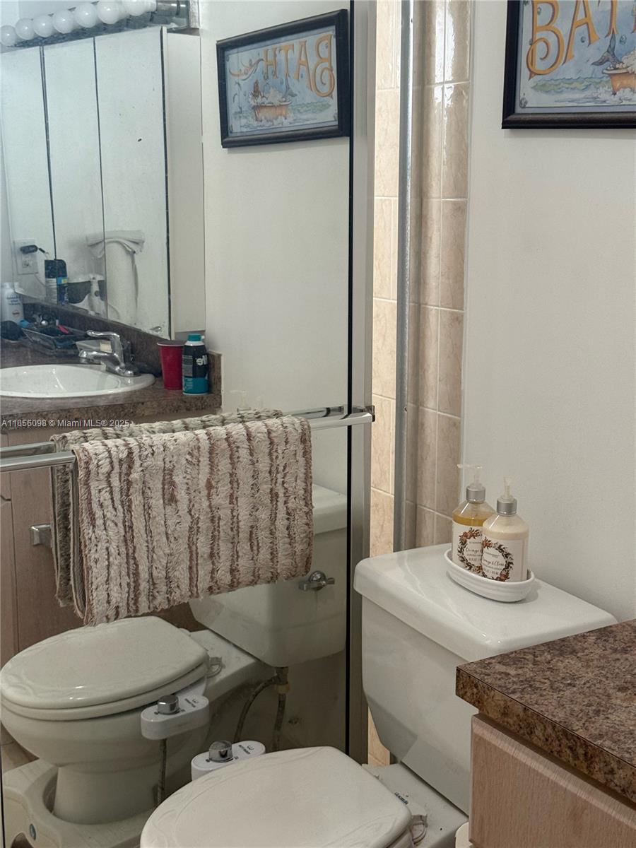 SIXTH MOORINGS CONDO - Residential