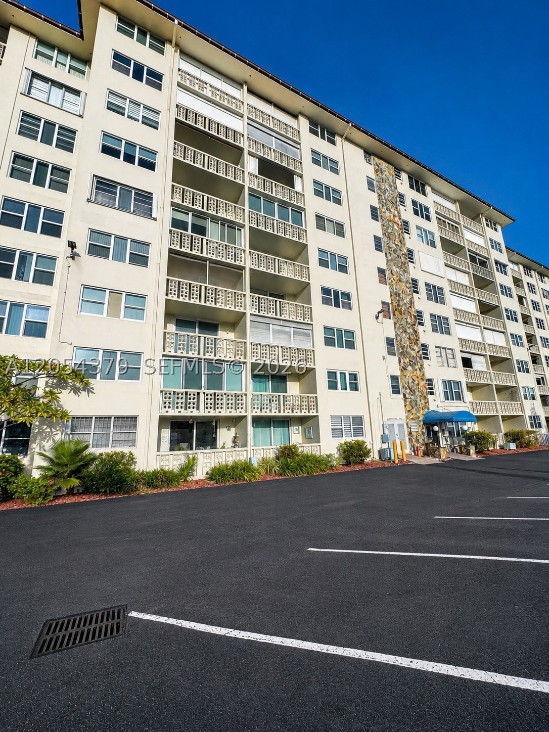 1893 S Ocean Dr 212