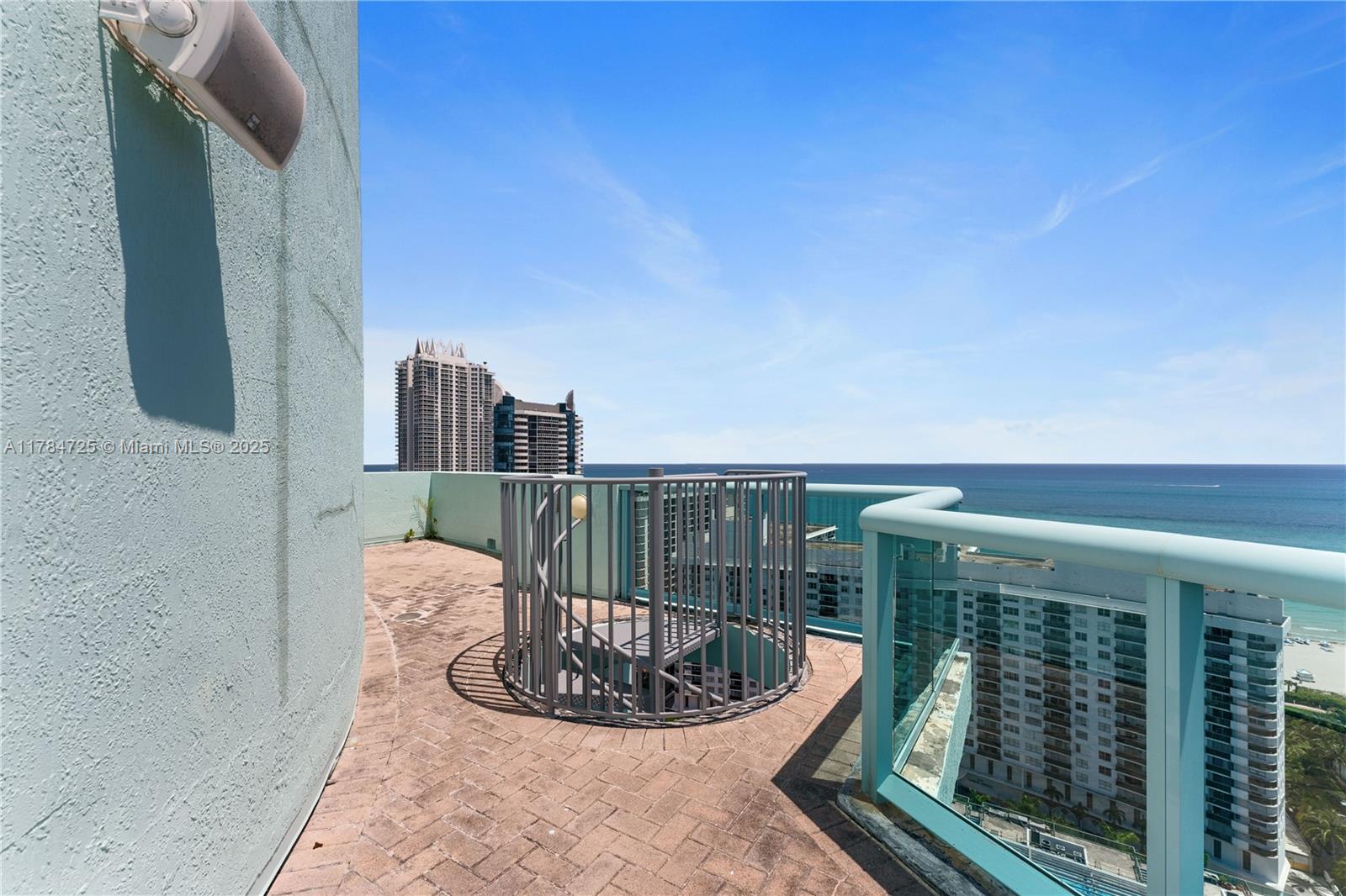 6000 INDIAN CREEK CONDO - Residential
