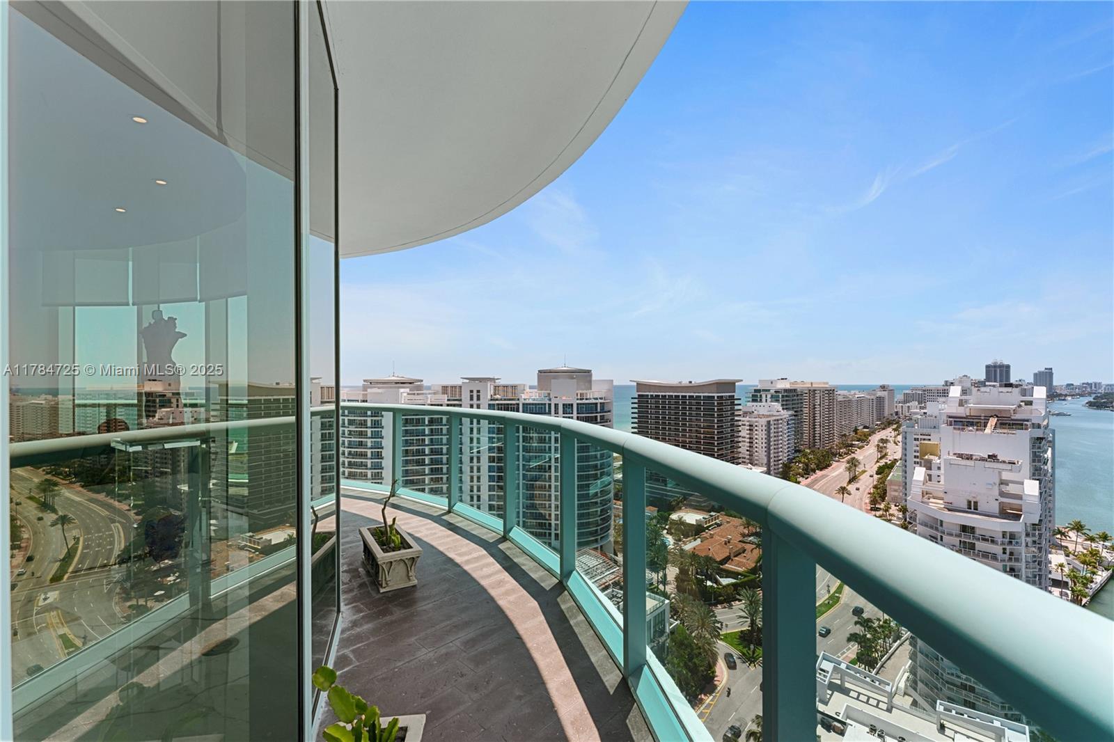 6000 INDIAN CREEK CONDO - Residential