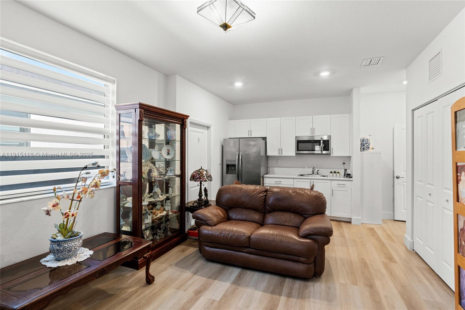 KENDALL ASSEMBLAGE NORTH - Residential