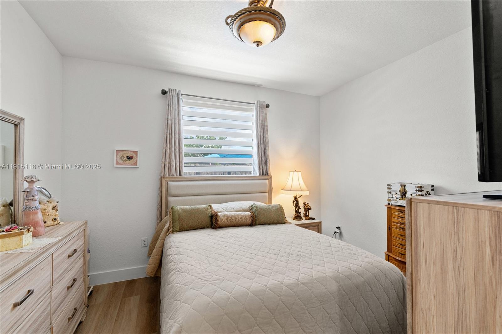 KENDALL ASSEMBLAGE NORTH - Residential