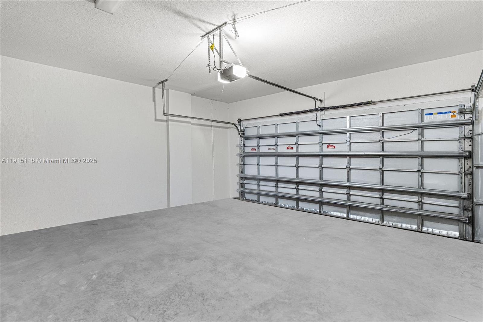 KENDALL ASSEMBLAGE NORTH - Residential