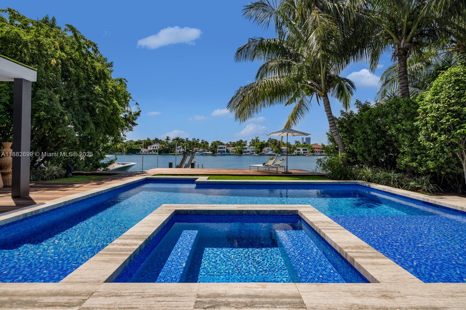 DI LIDO ISLAND - Residential