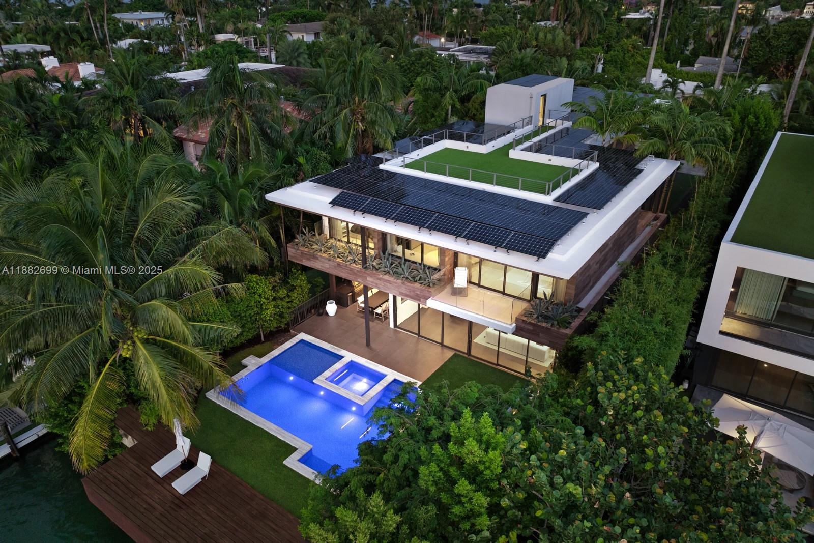 DI LIDO ISLAND - Residential