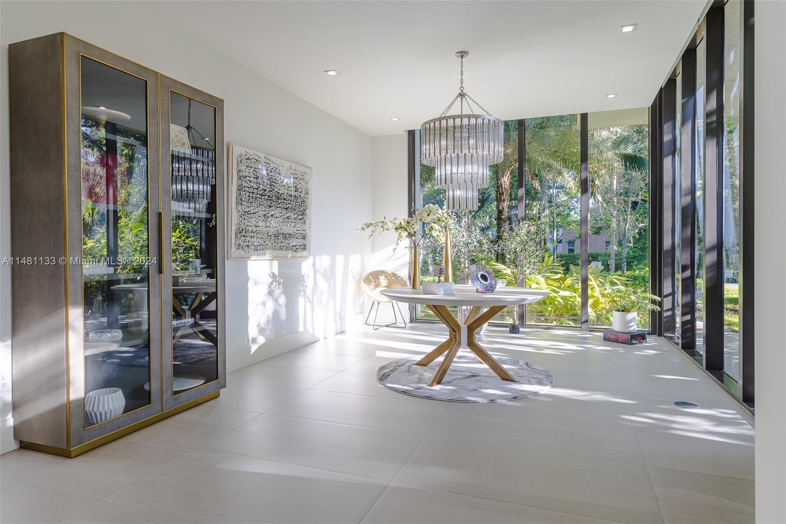 DAVIS OAKS - Residential