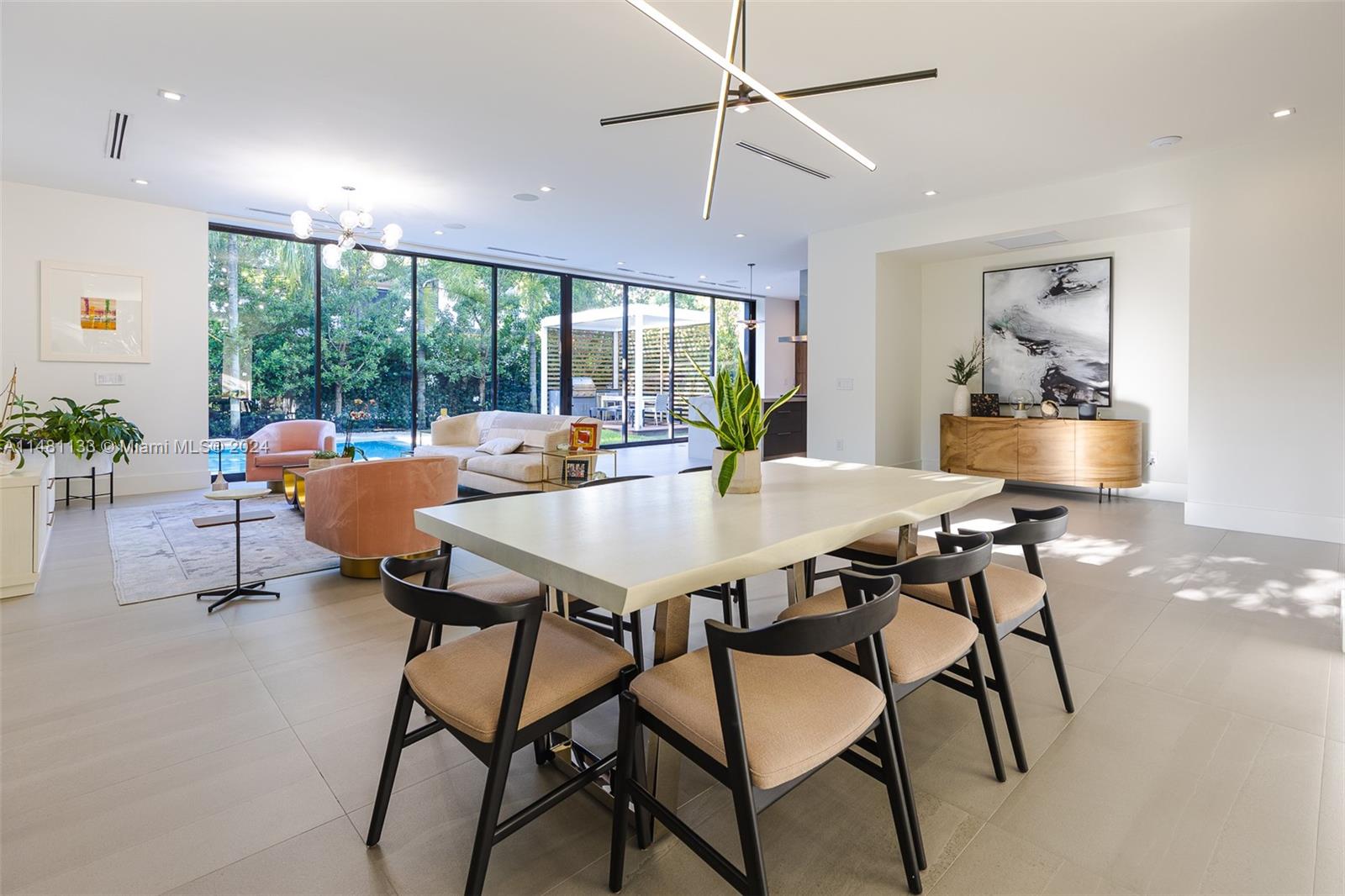 DAVIS OAKS - Residential