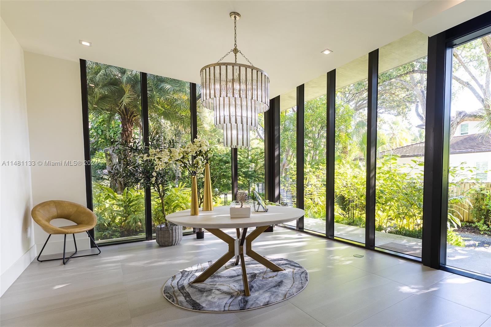 DAVIS OAKS - Residential