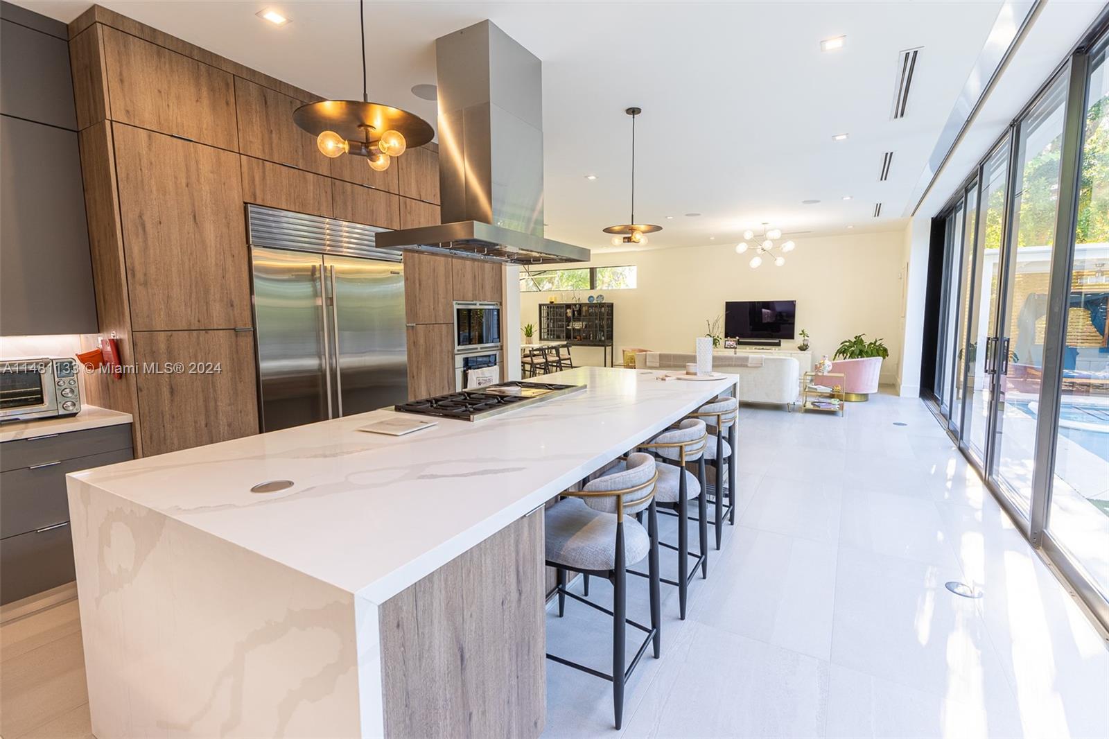 DAVIS OAKS - Residential