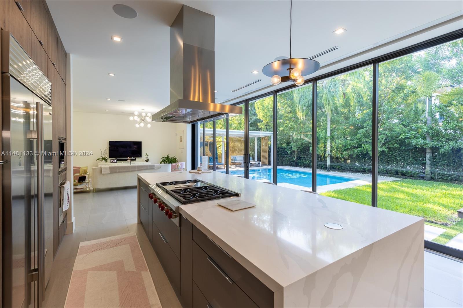 DAVIS OAKS - Residential