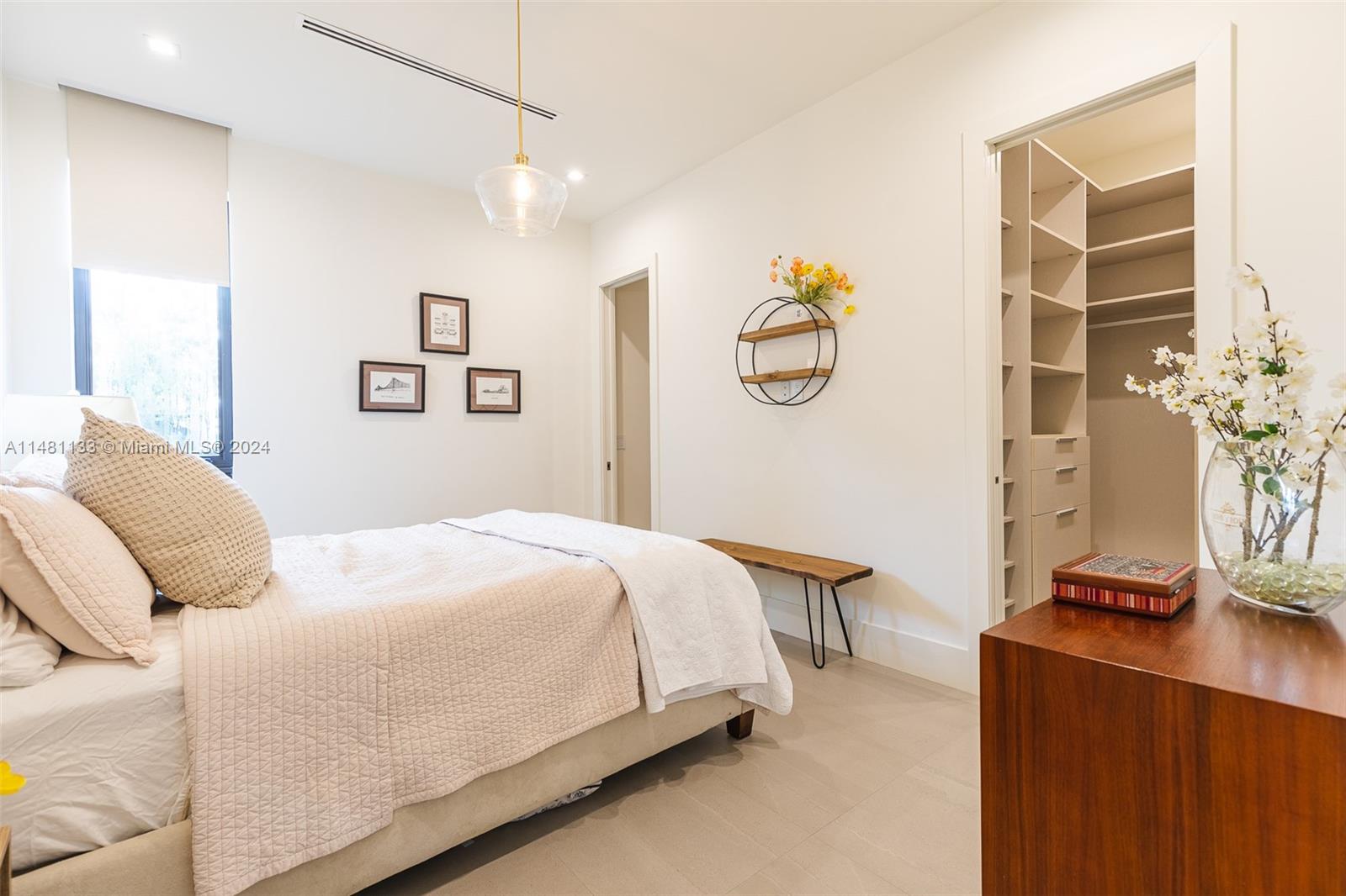 DAVIS OAKS - Residential