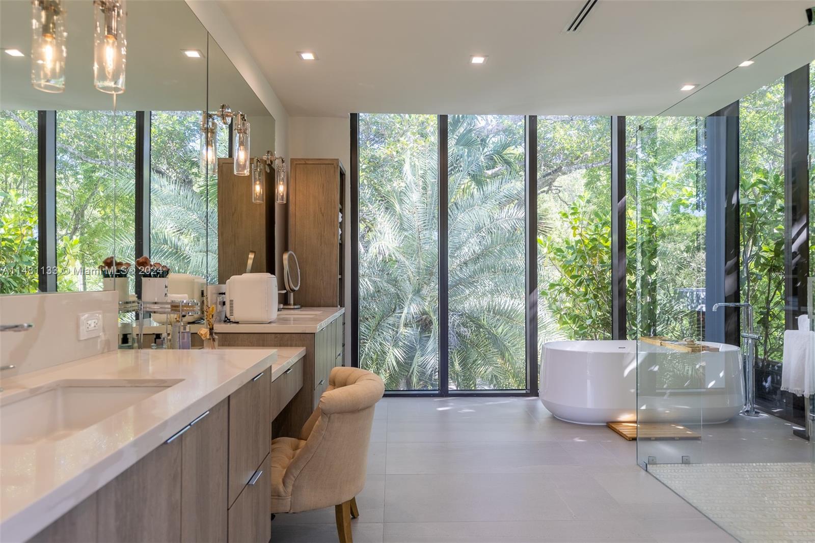 DAVIS OAKS - Residential