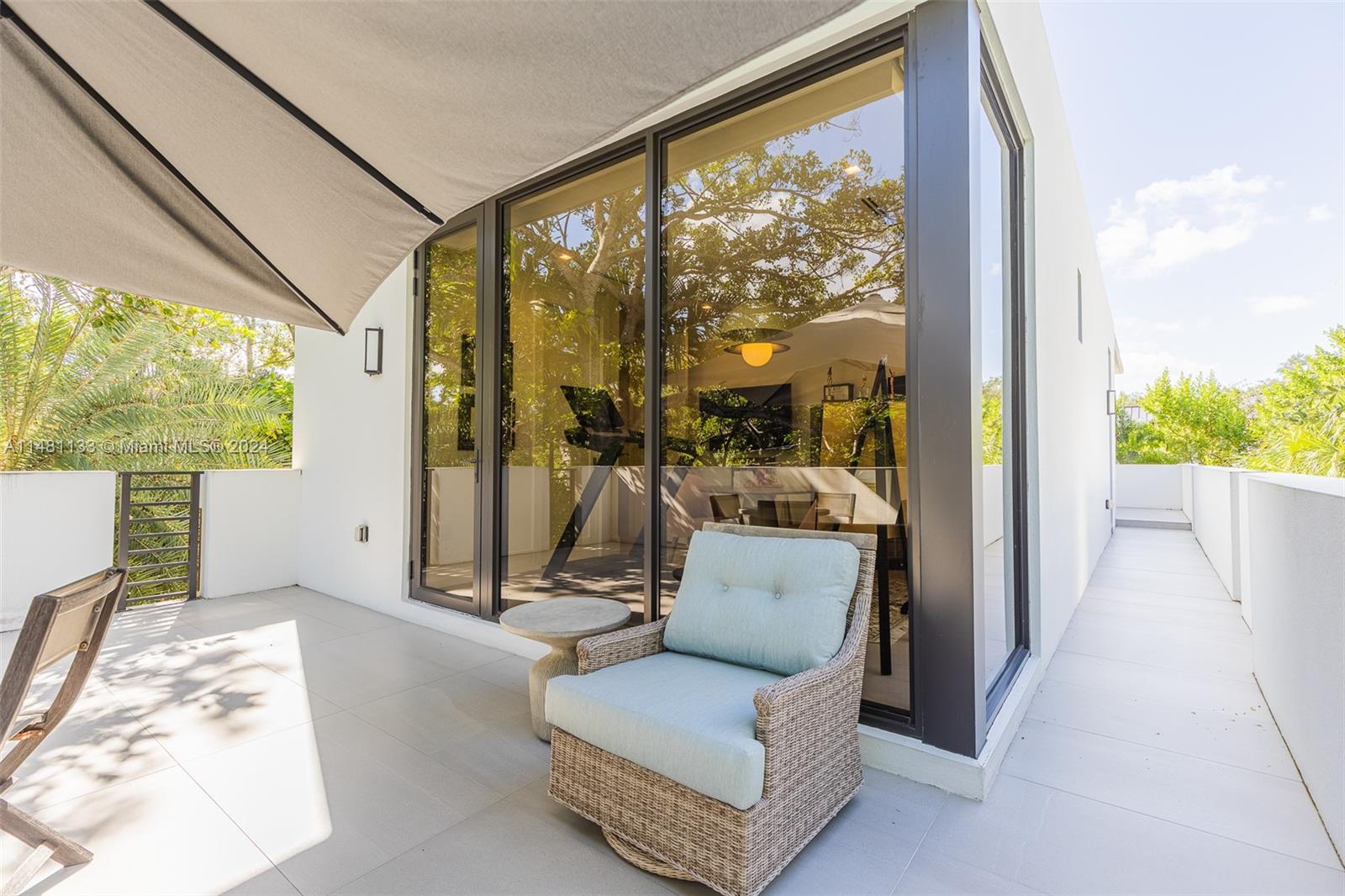 DAVIS OAKS - Residential