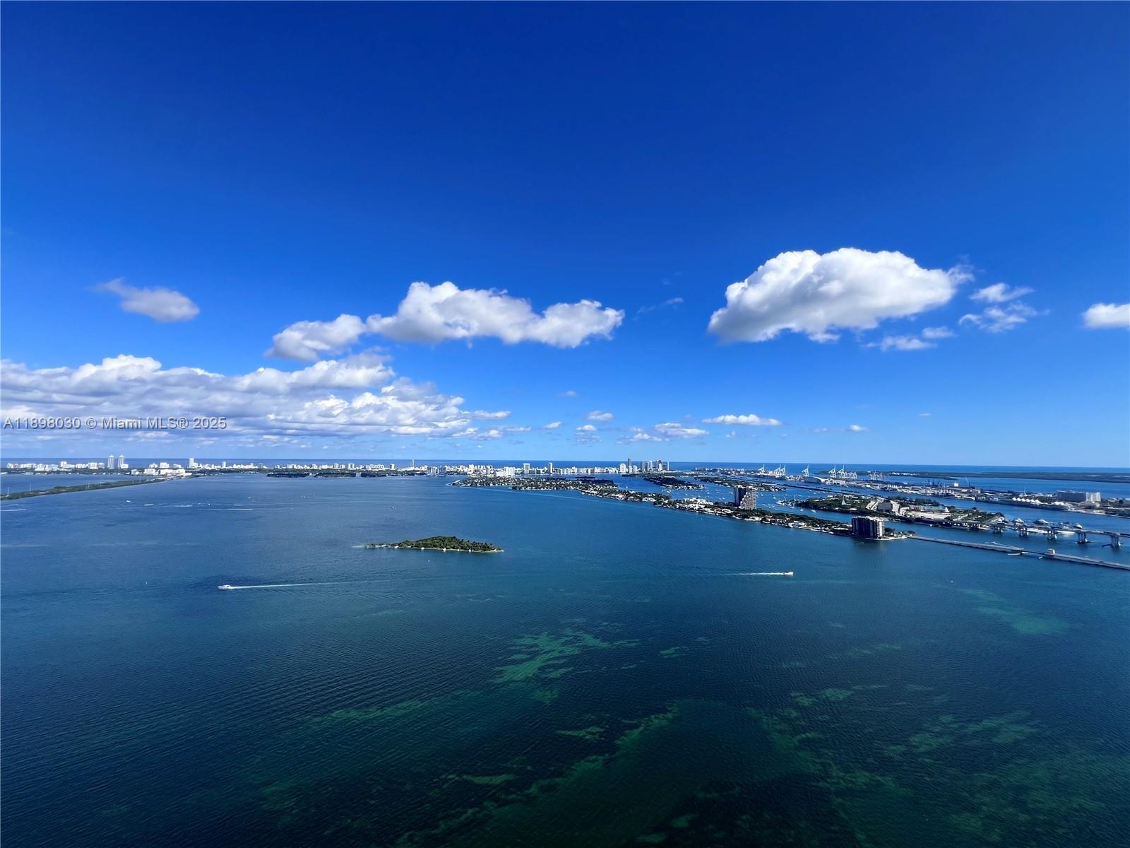 BAY BREEZE - Residential Lease