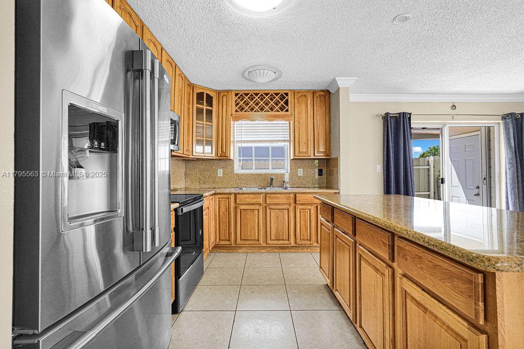 2400 SW 103rd Ct