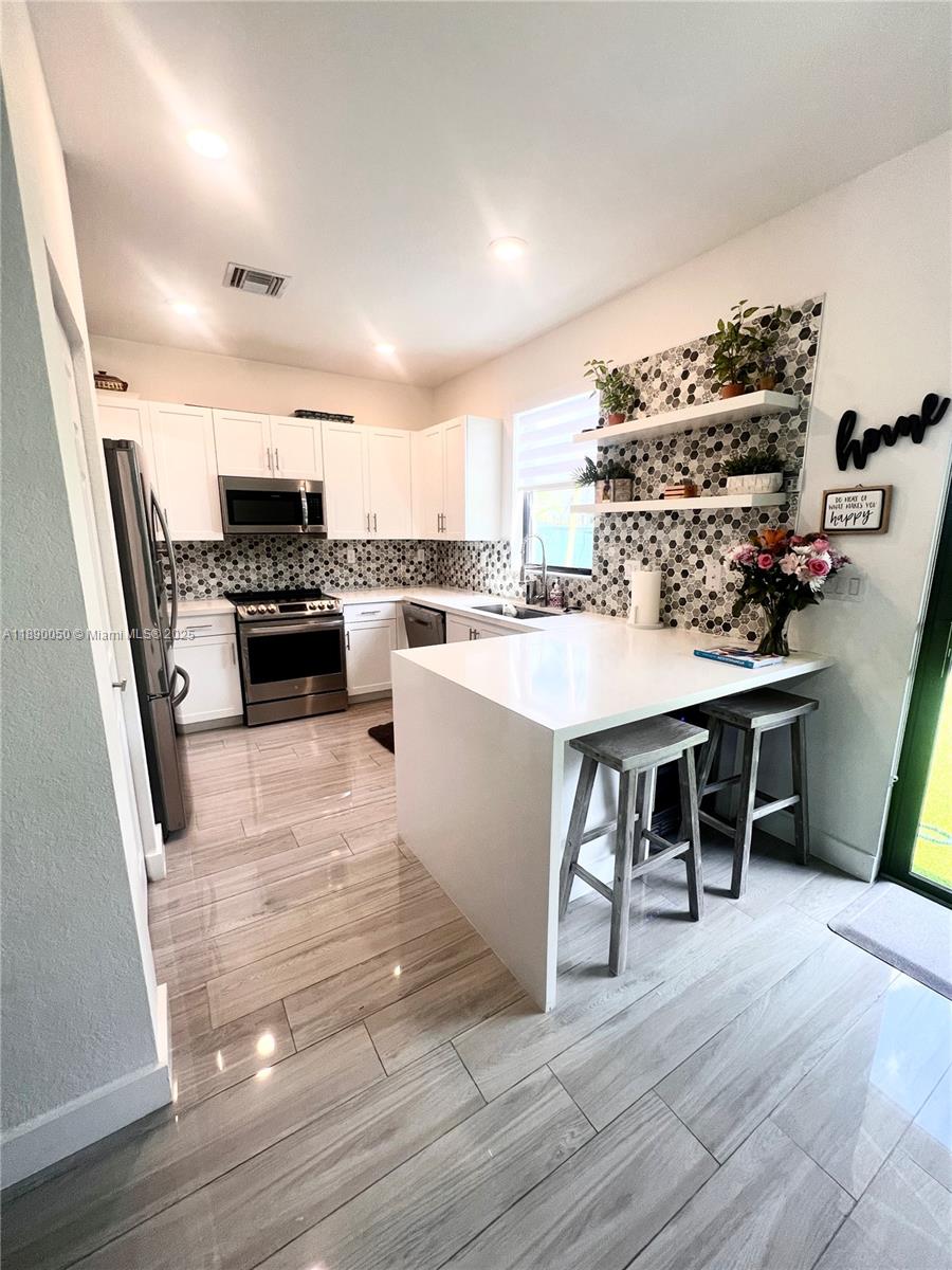 TROTTERS CHASE - Residential Lease