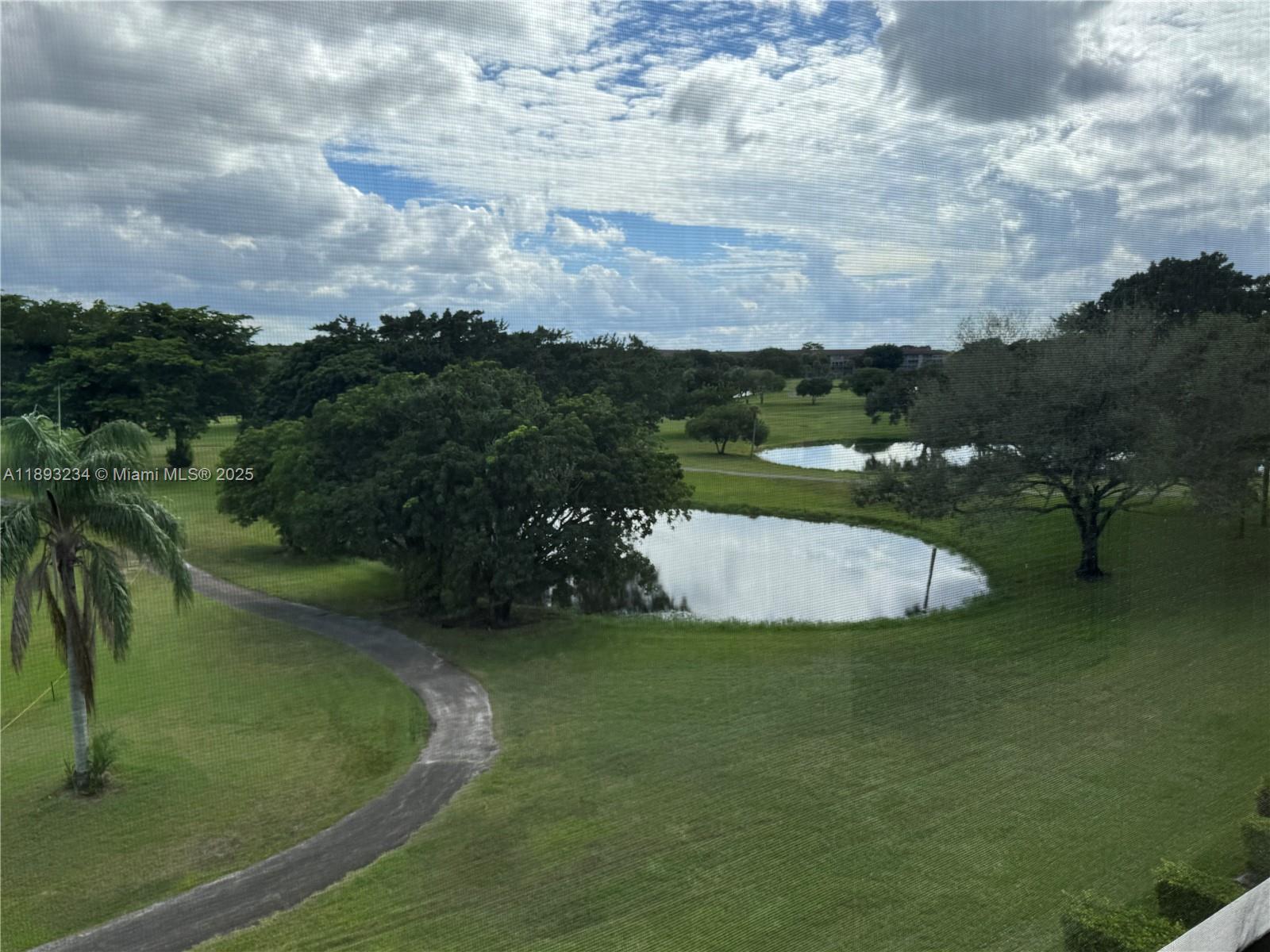 NEW HAMPTON AT CENTURY VI - Residential Lease