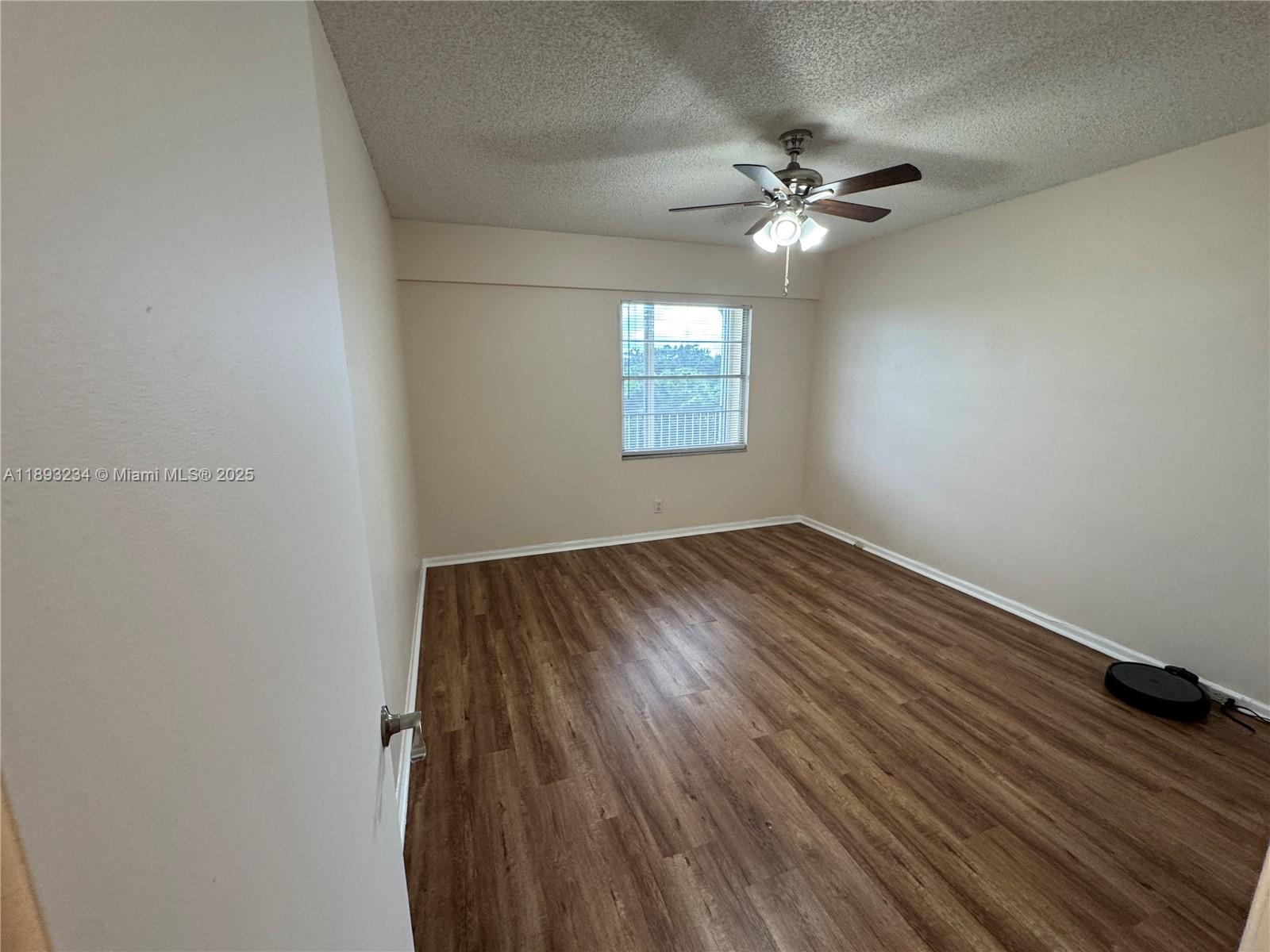 NEW HAMPTON AT CENTURY VI - Residential Lease