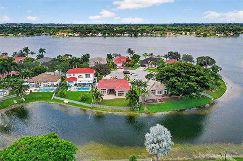 18840 NW 23rd Pl Pembroke Pines FL 33029