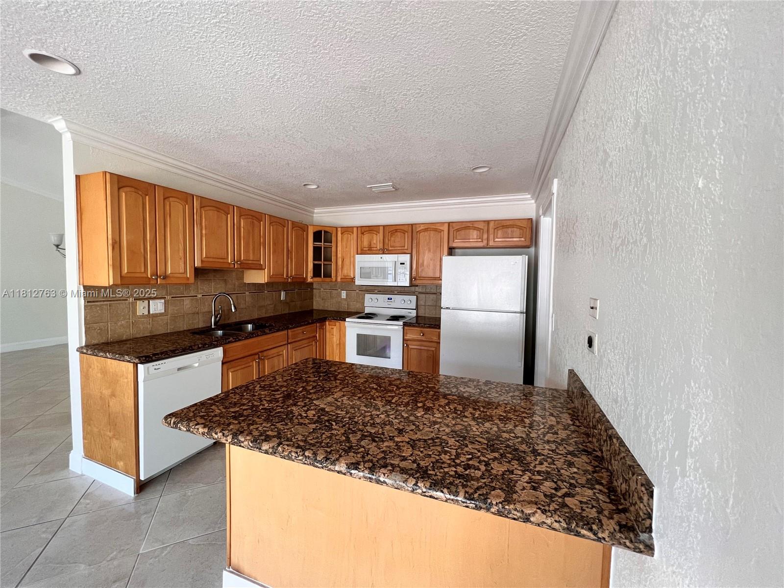 RAINBERRY PARK 3 - Residential Lease