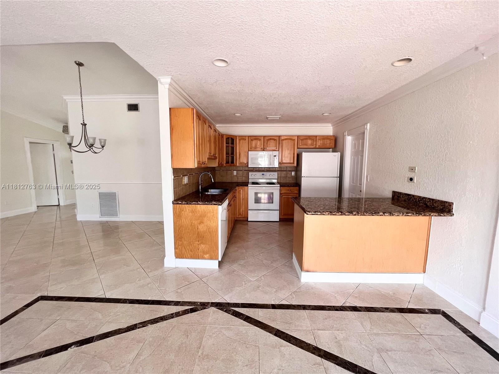 RAINBERRY PARK 3 - Residential Lease