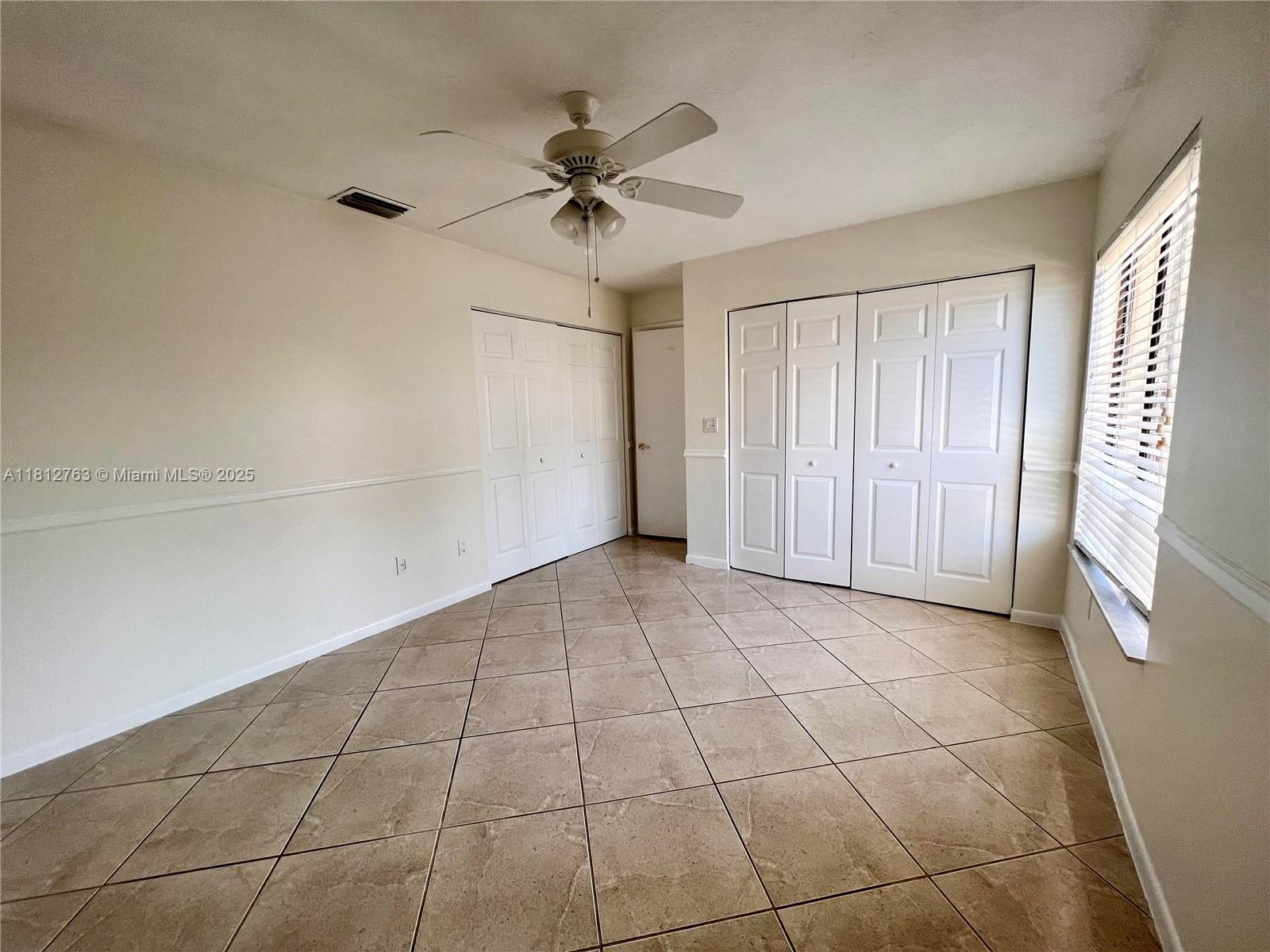 RAINBERRY PARK 3 - Residential Lease