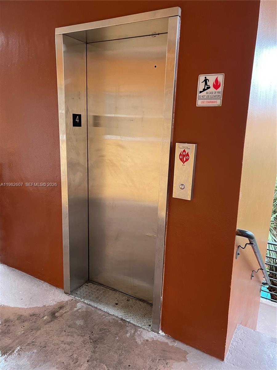 MALKY CONDO - Residential Lease