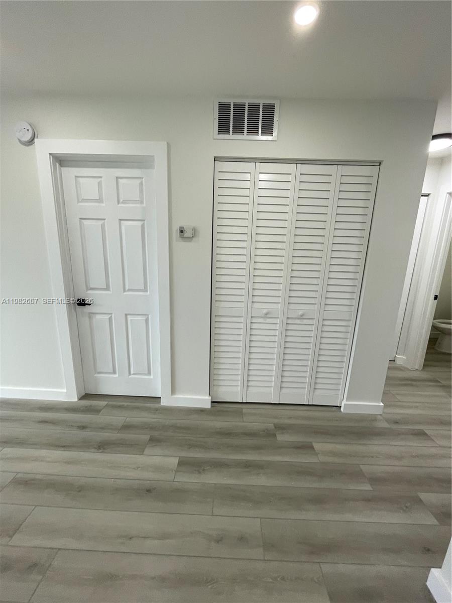 MALKY CONDO - Residential Lease