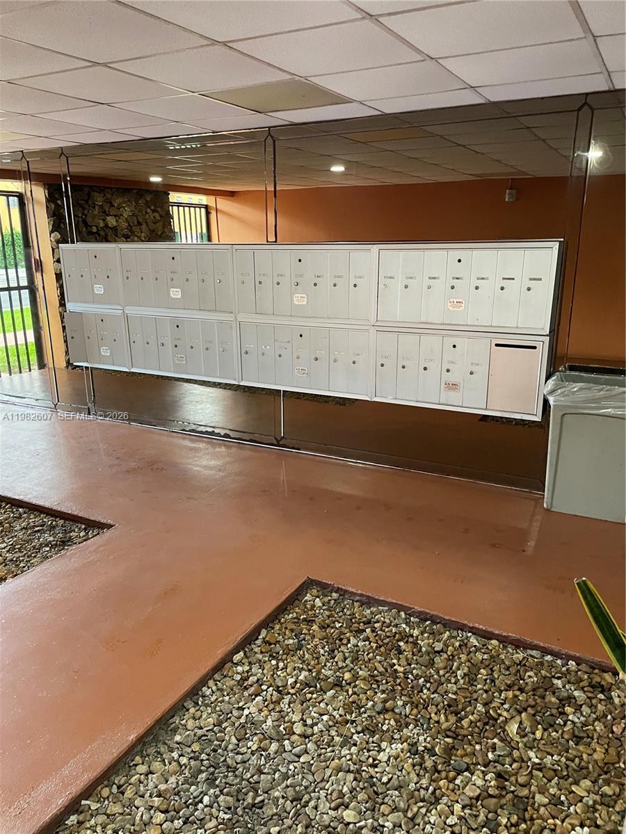 MALKY CONDO - Residential Lease