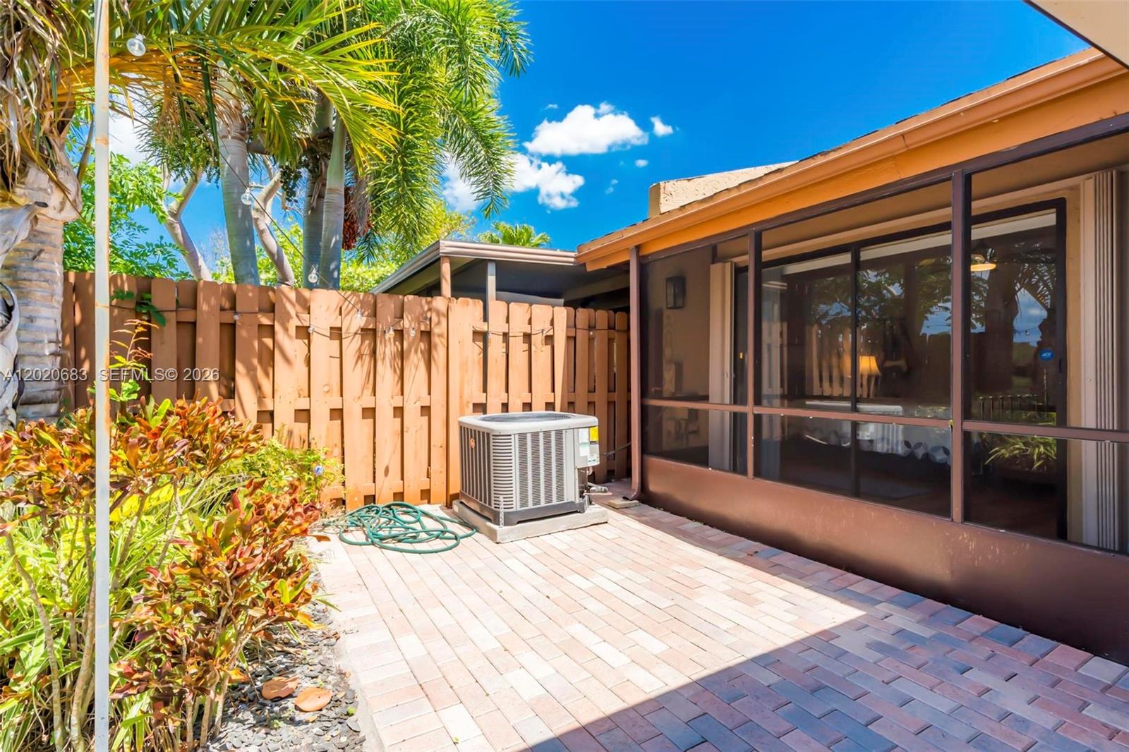 JACARANDA PARCEL 482 - Residential