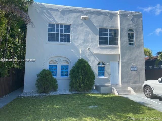 HOLLYWOOD - Residential Lease