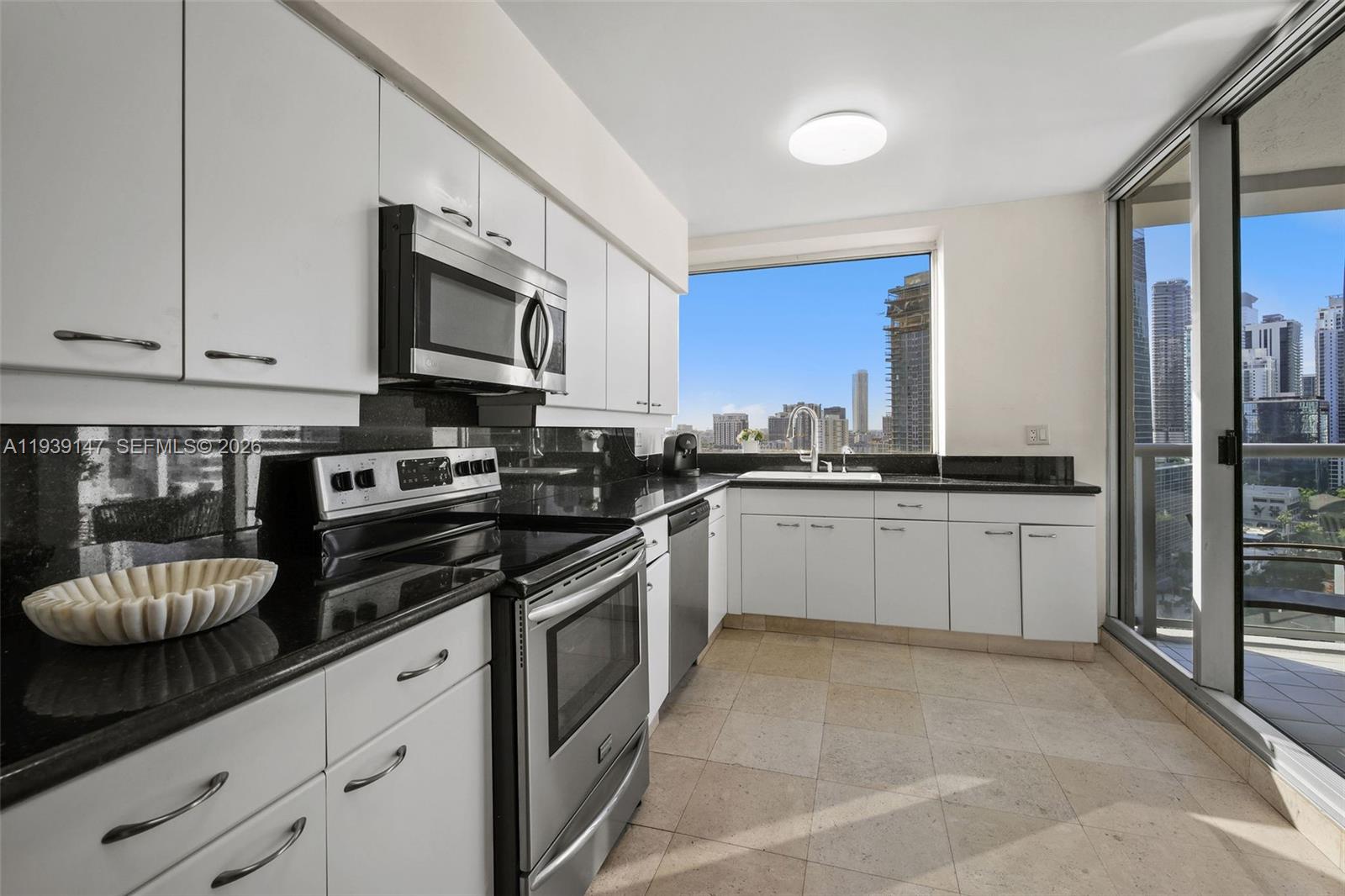 THE PALACE CONDO - Residential Lease