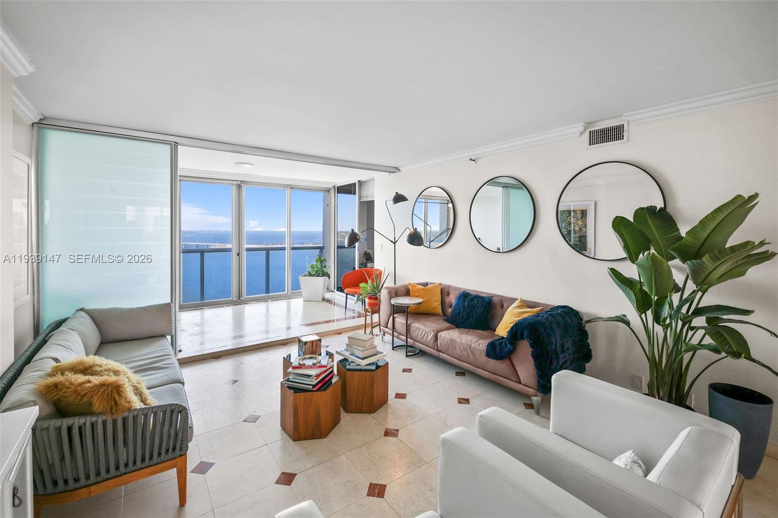 THE PALACE CONDO - Residential Lease