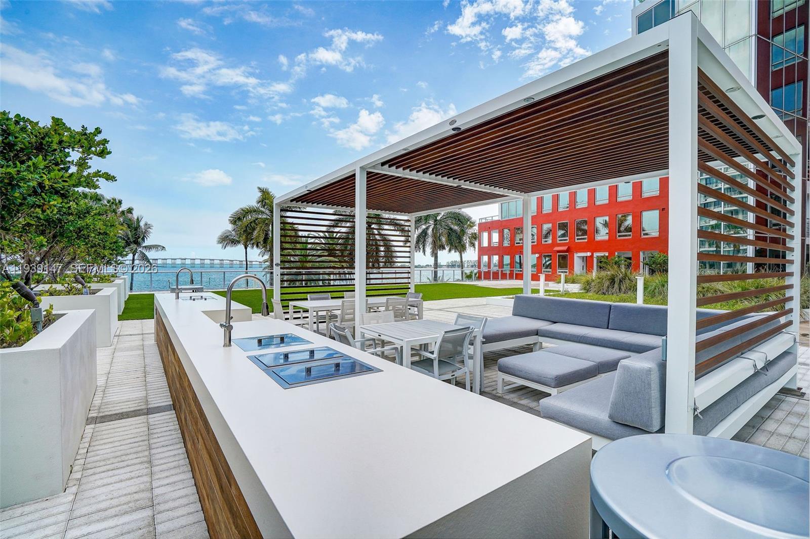 THE PALACE CONDO - Residential Lease