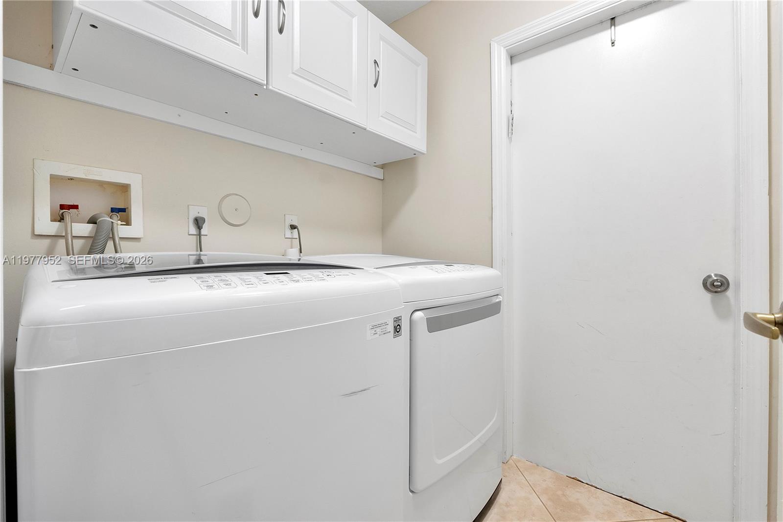 SAWGRASS PRESERVE - Residential Lease