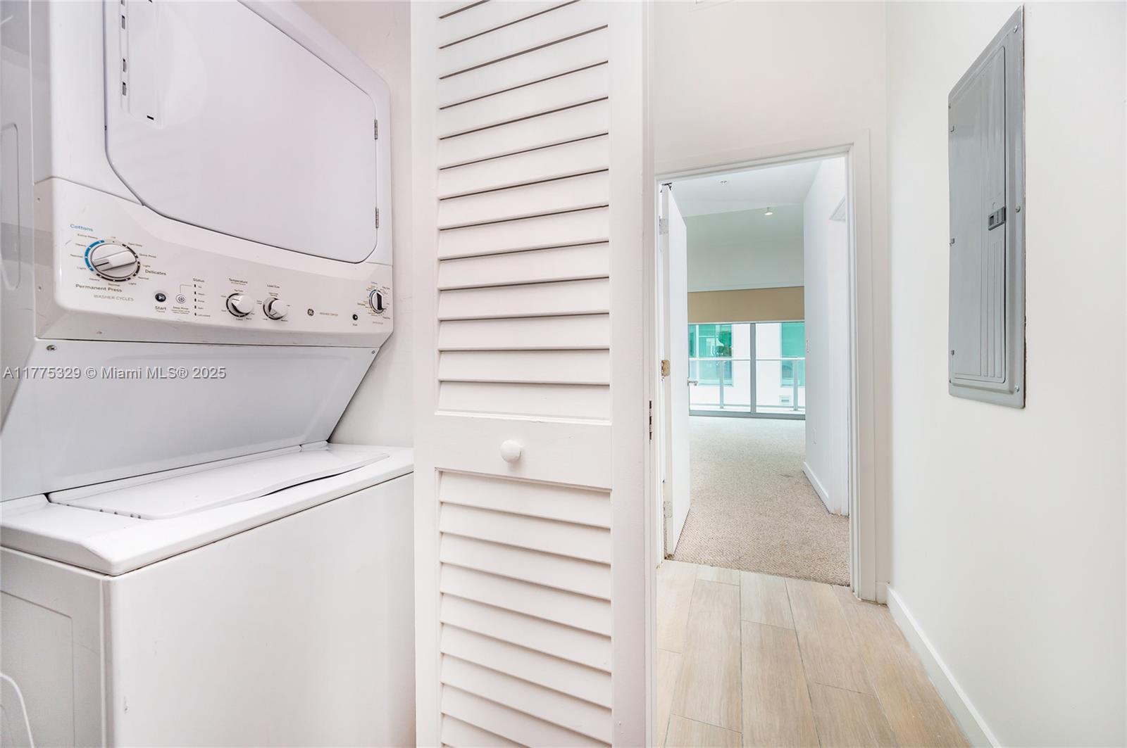 LE PARC AT BRICKELL CONDO - Residential Lease