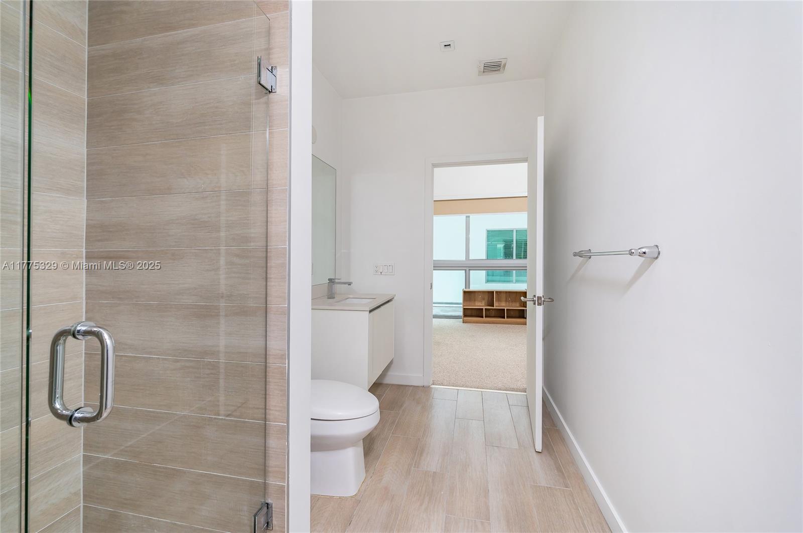 LE PARC AT BRICKELL CONDO - Residential Lease