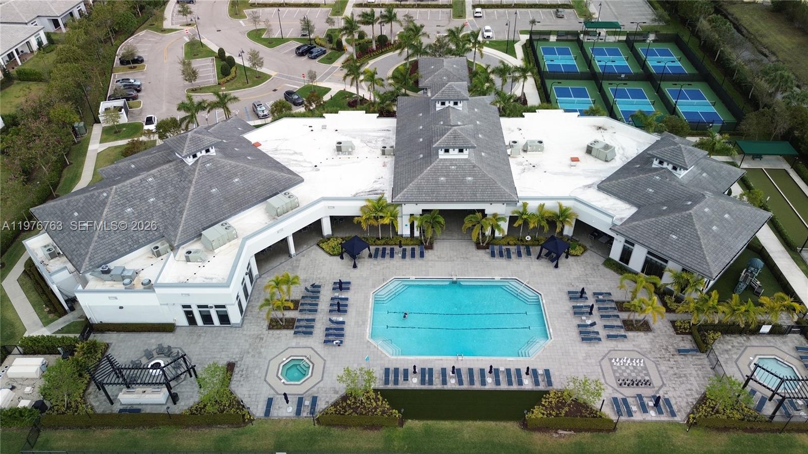 MCJUNKIN FARMS PLAT - Residential