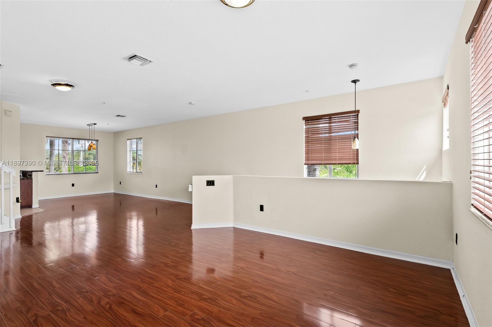 BOARDWALK AT VIZCAYA COND - Residential