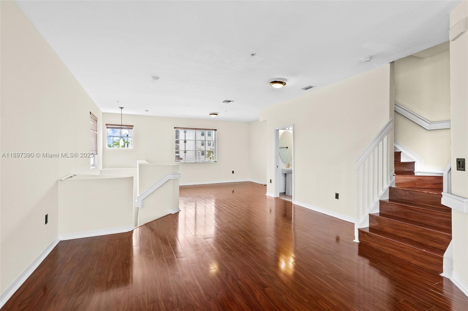 BOARDWALK AT VIZCAYA COND - Residential