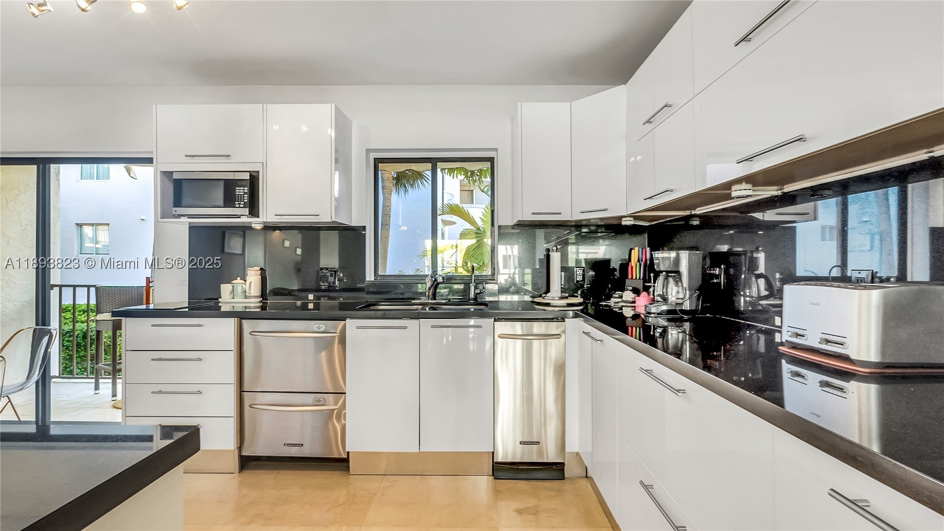 10090 Bay Harbor Ter 10090